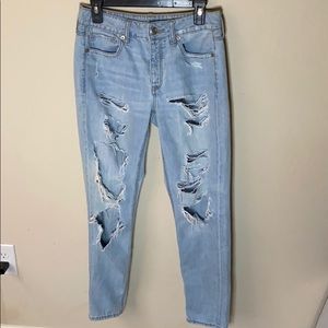 American Eagle Ripped TOMGIRL Jeans